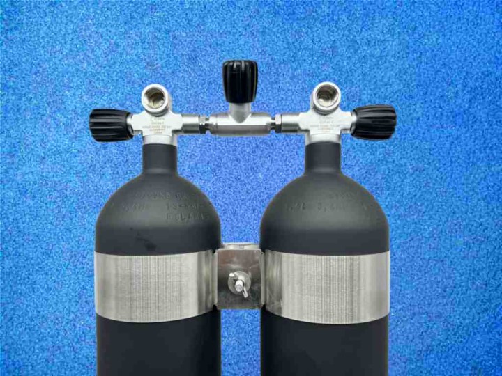 Doppel Tauchflasche 8,5L 232 Bar konkavem Boden - Schwarz