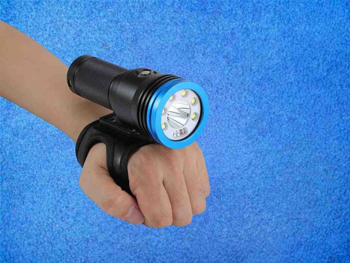 Bigblue VTL4200PB Tauchlampe