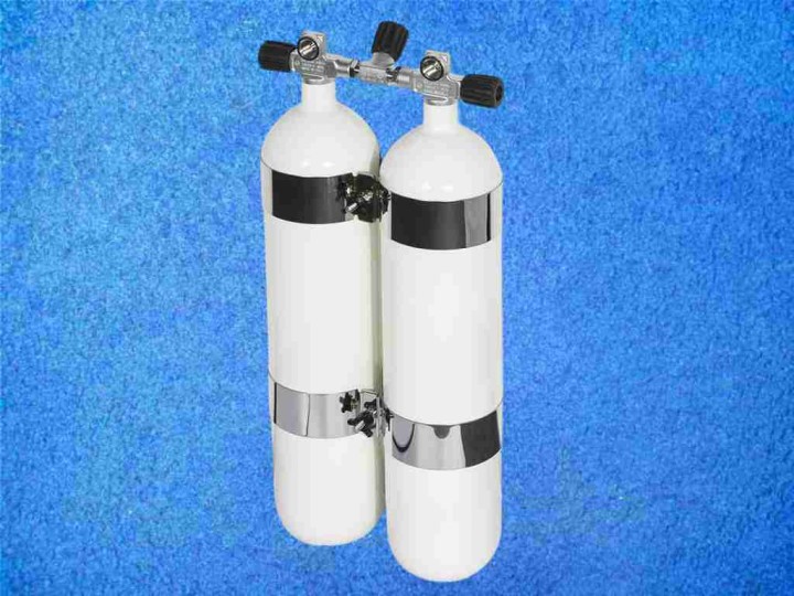 Doppelflasche 7L 300 Bar DIR-Style