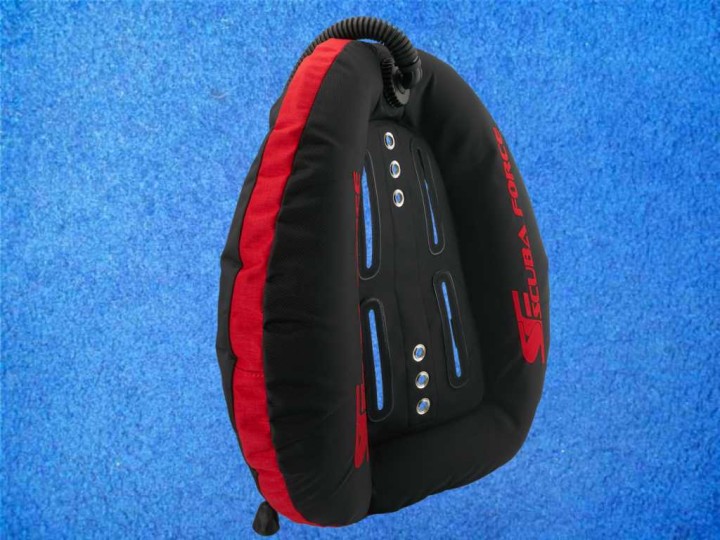 Scubaforce Black Devil Wing 45 lbs - Kopie