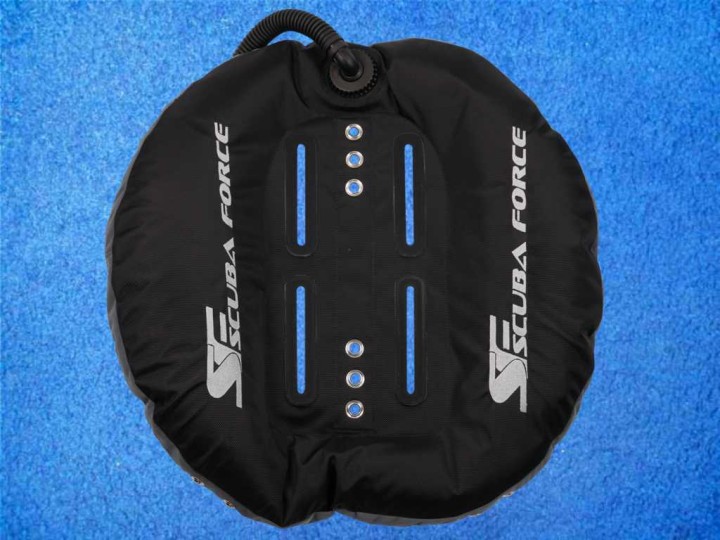 Scubaforce Black Devil Wing 45 lbs - Kopie - Kopie